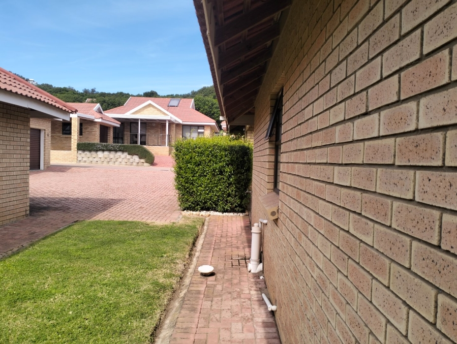 3 Bedroom Property for Sale in Hersham Western Cape